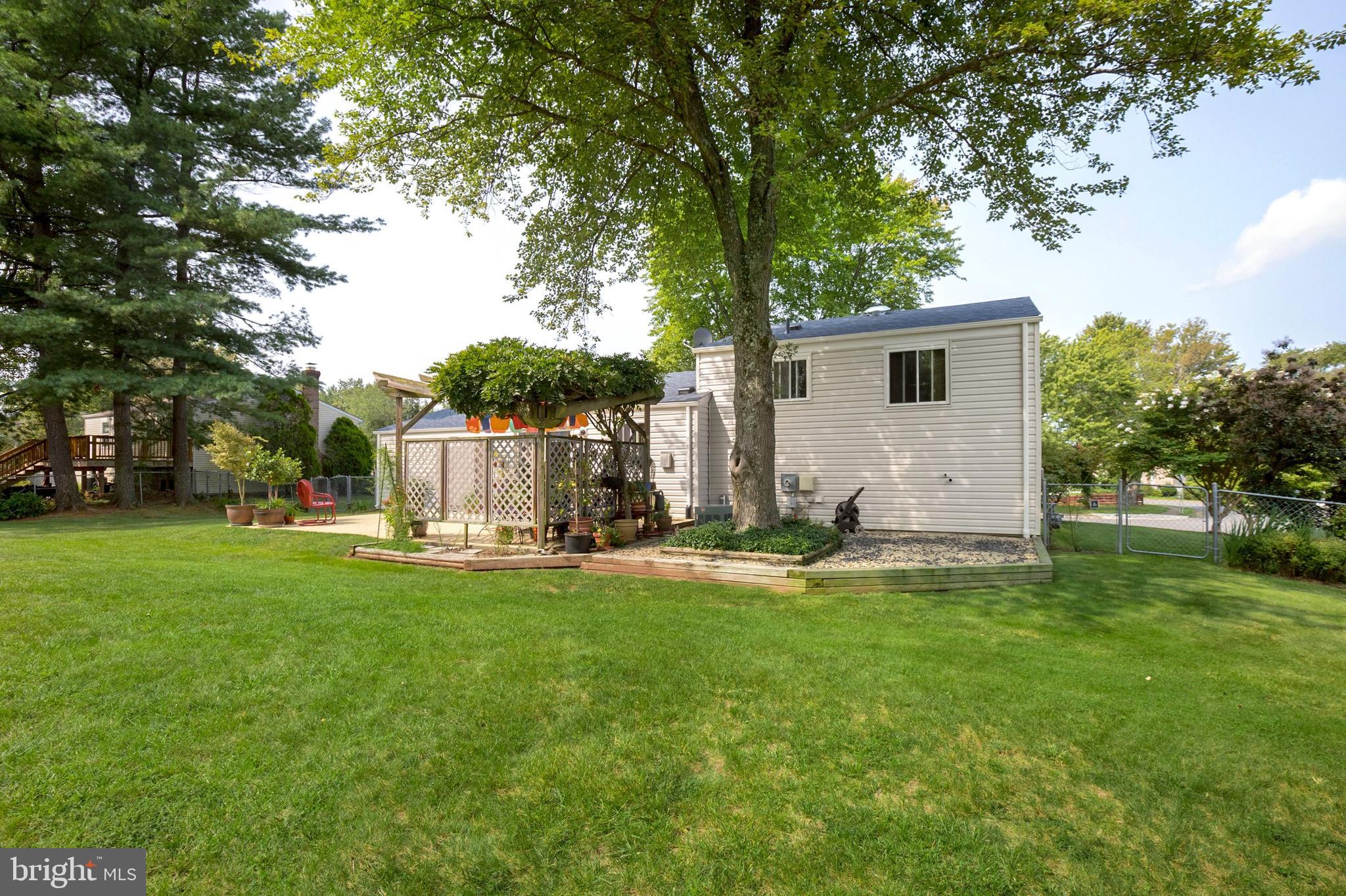 120 Magnolia Road Sterling, VA 20164 - Photo 26 of 33 Gallery Image 26
