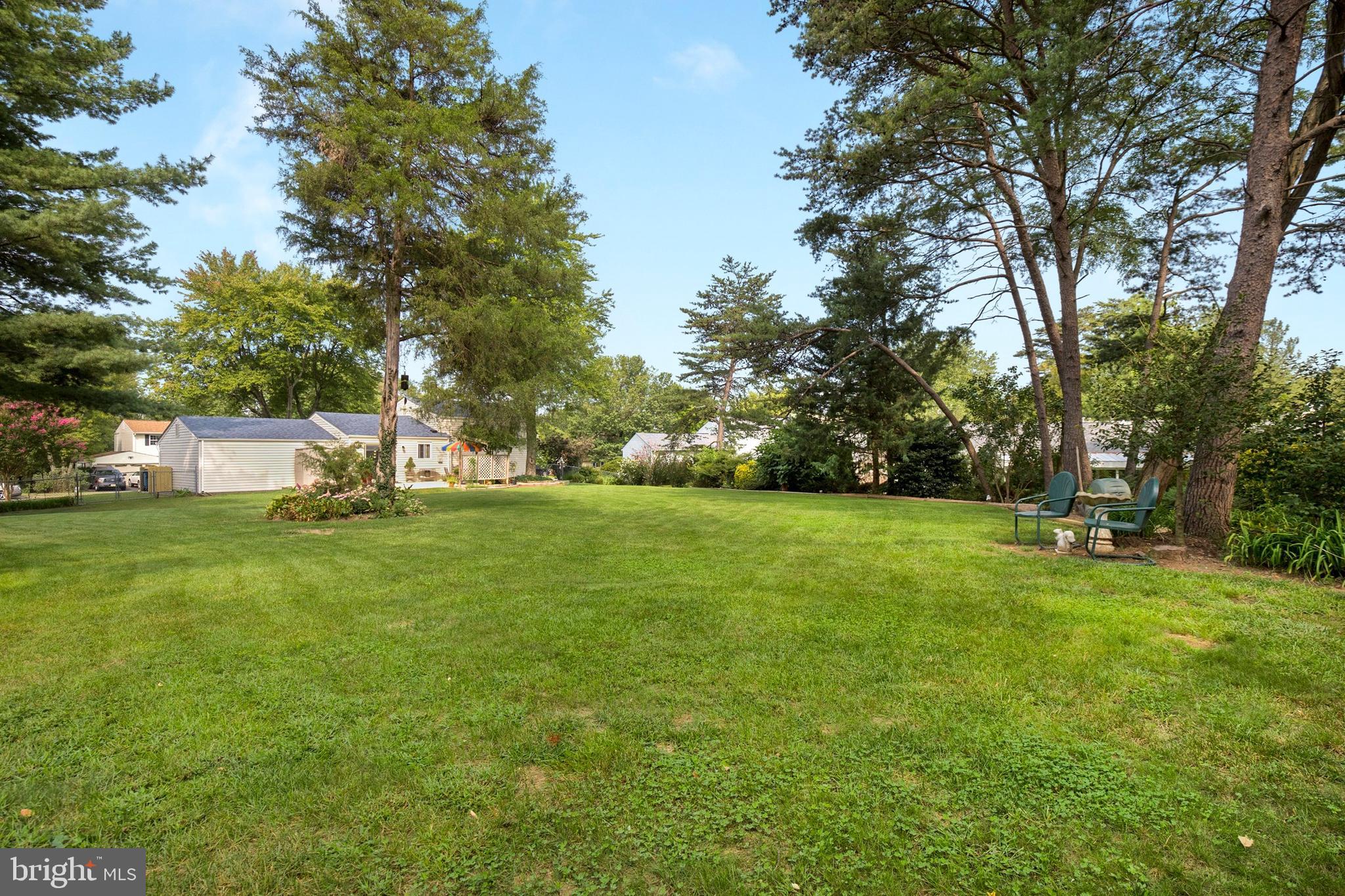 120 Magnolia Road Sterling, VA 20164 - Photo 28 of 33 Gallery Image 28