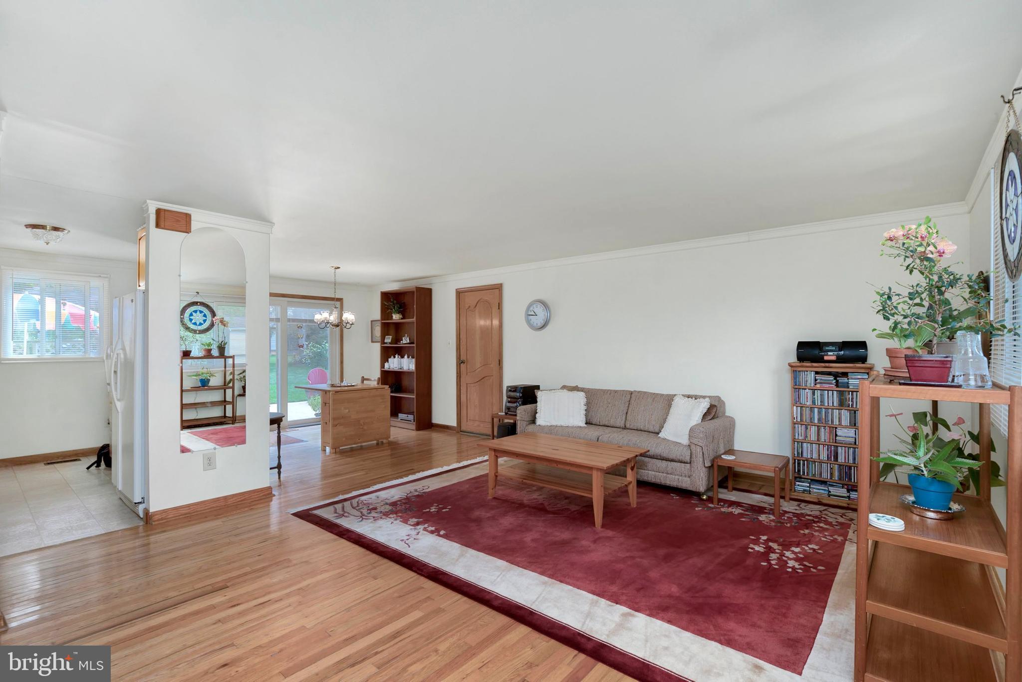 120 Magnolia Road Sterling, VA 20164 - Photo 4 of 33 main level with hardwood floors