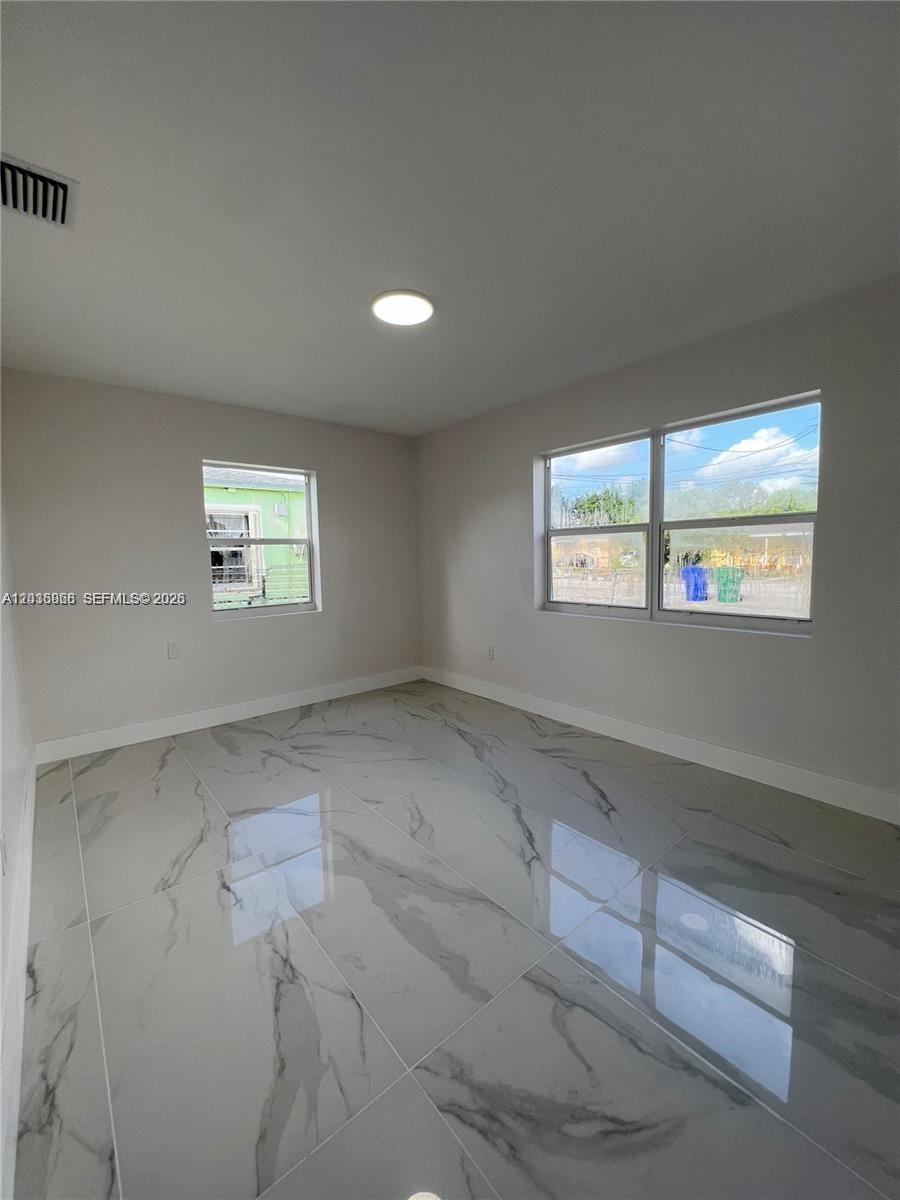 31 Southwest 67th Court, Unit 1 Miami, FL 33144 - Photo 4 of 6