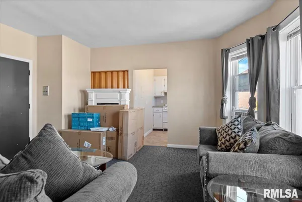 $680,000 | 520 East South Grand Avenue, Springfield, IL 62703