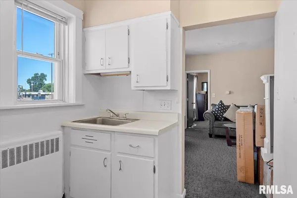 $680,000 | 520 East South Grand Avenue, Springfield, IL 62703