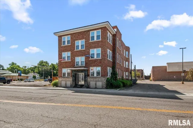 $725,000 | 520 East South Grand Avenue, Springfield, IL 62703