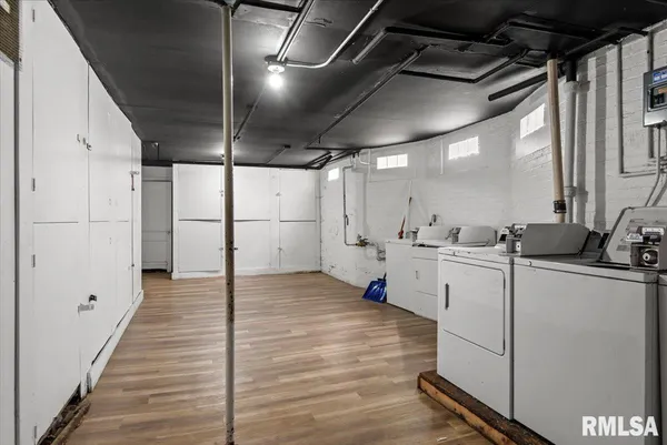 $680,000 | 520 East South Grand Avenue, Springfield, IL 62703