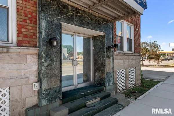 $680,000 | 520 East South Grand Avenue, Springfield, IL 62703