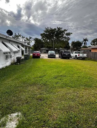 $1,450 | 911 Northeast 5th Avenue, Unit 1, Homestead, FL 33030