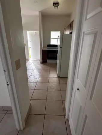 $1,450 | 911 Northeast 5th Avenue, Unit 1, Homestead, FL 33030