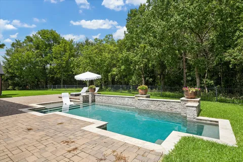 $699,500 | 14107 Hunters Lake Way Court, Houston, TX 77044