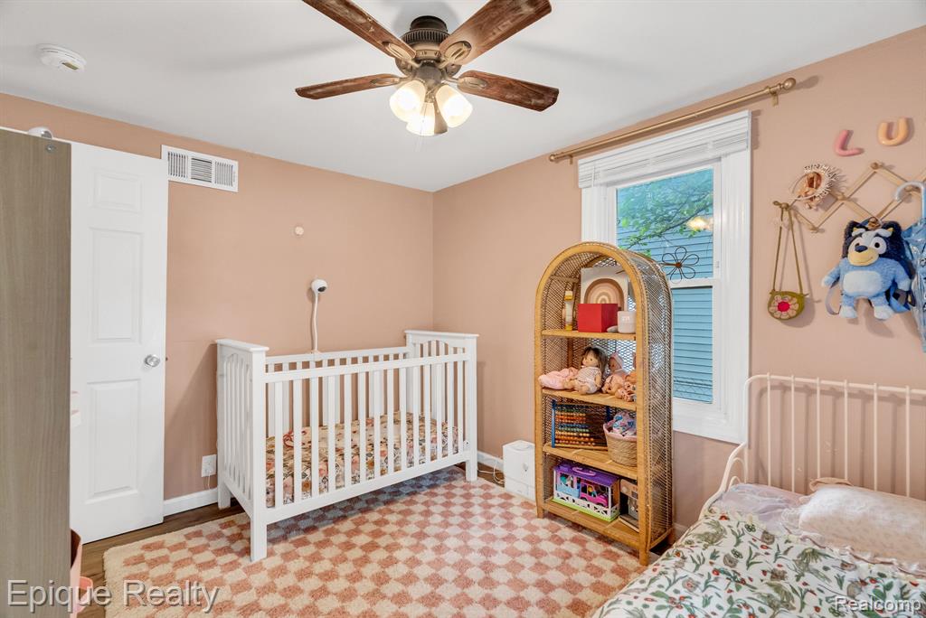 2182 Center Road Burton, MI 48509 - Photo 28 of 34