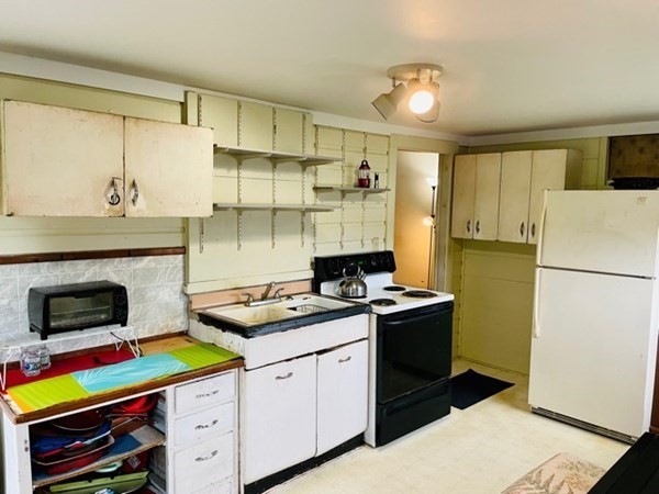 34 Craig Road Holland, MA 01521 - Photo 8 of 25