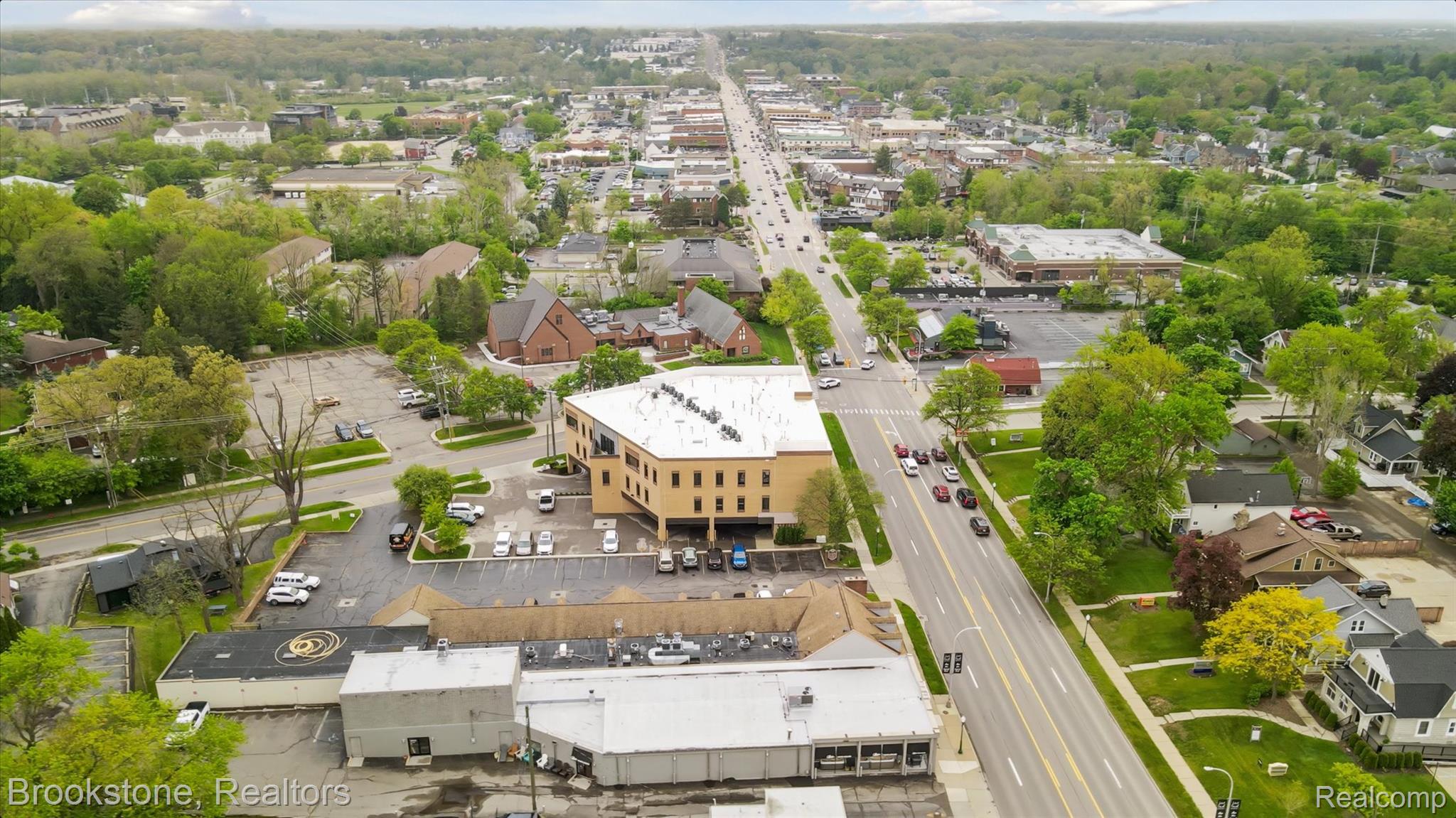 804 North Main Street, Unit 2C Rochester, MI 48307 - Photo 21 of 23 Aerial view