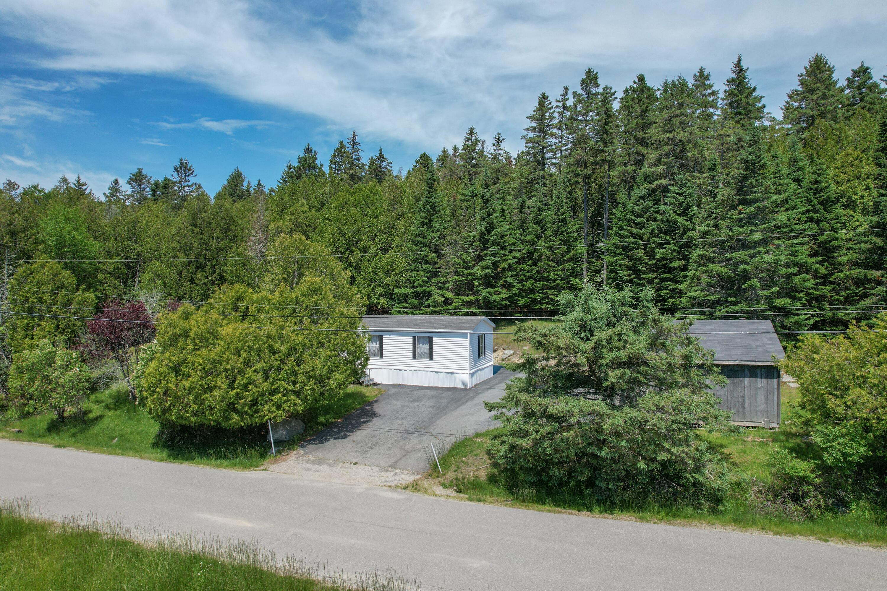 183 Blastow Cove Road Deer Isle, ME 04650 - Photo 3 of 33