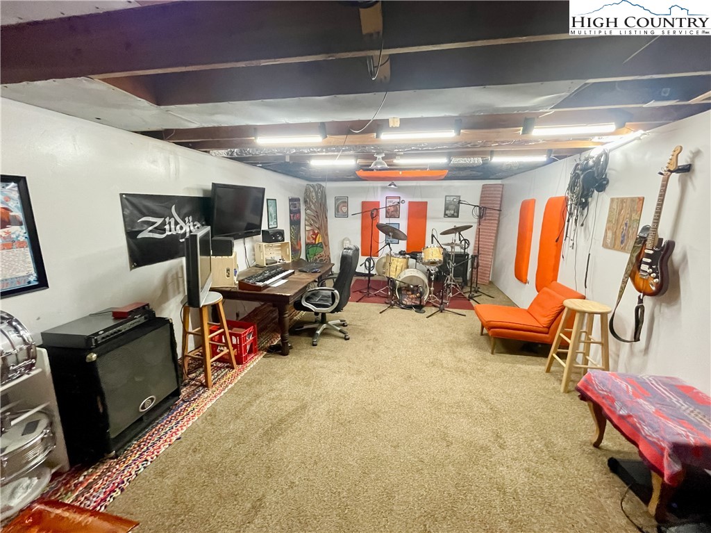 153 Wey Street Boone, NC 28607 - Photo 30 of 41 a view of a room with gym equipment