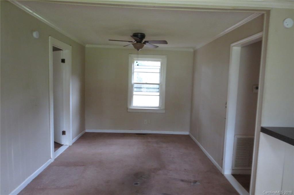 1236 Saluda Road Chester, SC 29706 - Photo 5 of 9