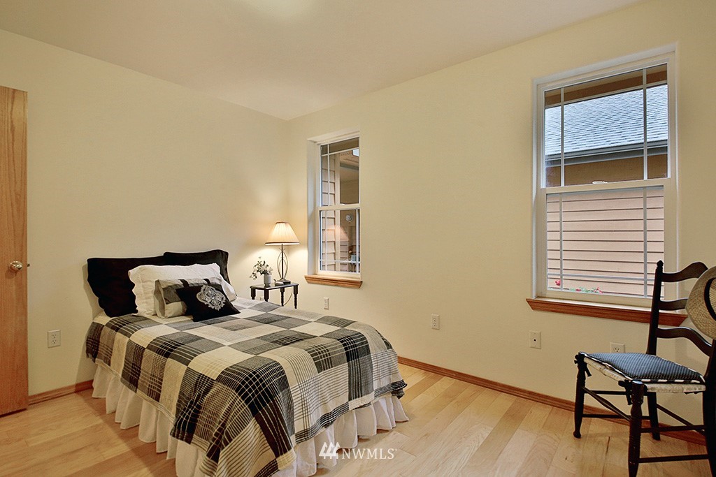 4025 Springwater Lane Clinton, WA 98236 - Photo 19 of 25 Gallery Image 19