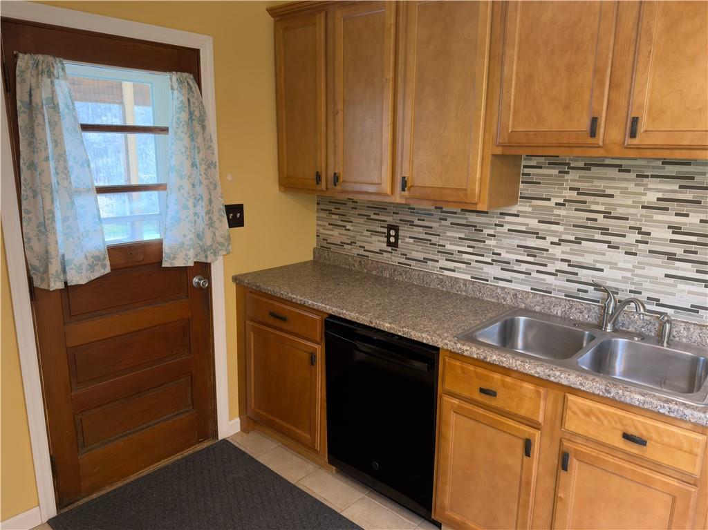 214 Petrolia Road Petrolia, PA 16050 - Photo 15 of 50