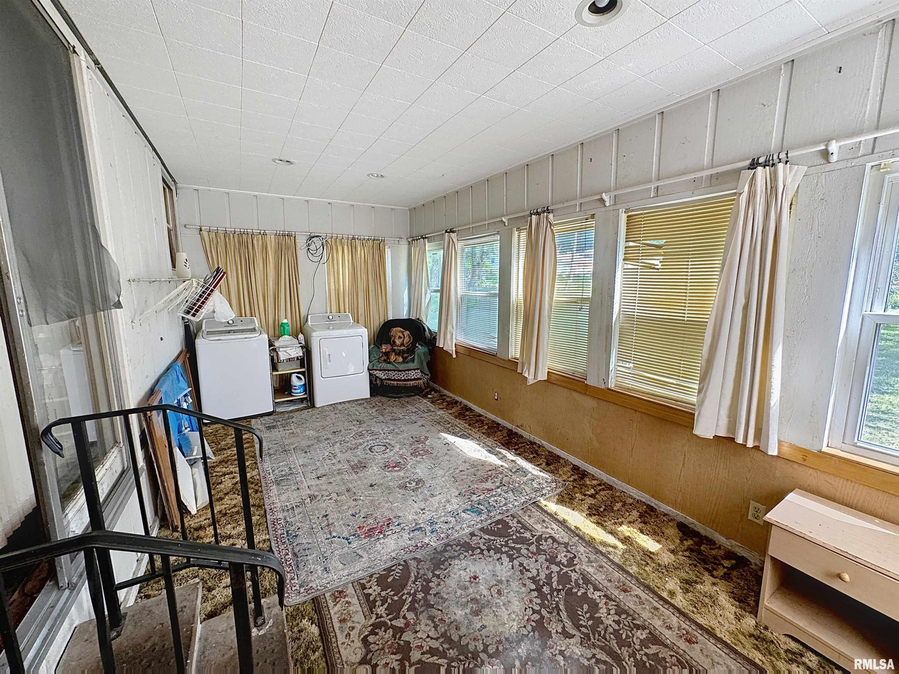 3365 Moencks Road Bettendorf, IA 52722 - Photo 9 of 25 Gallery Image 9