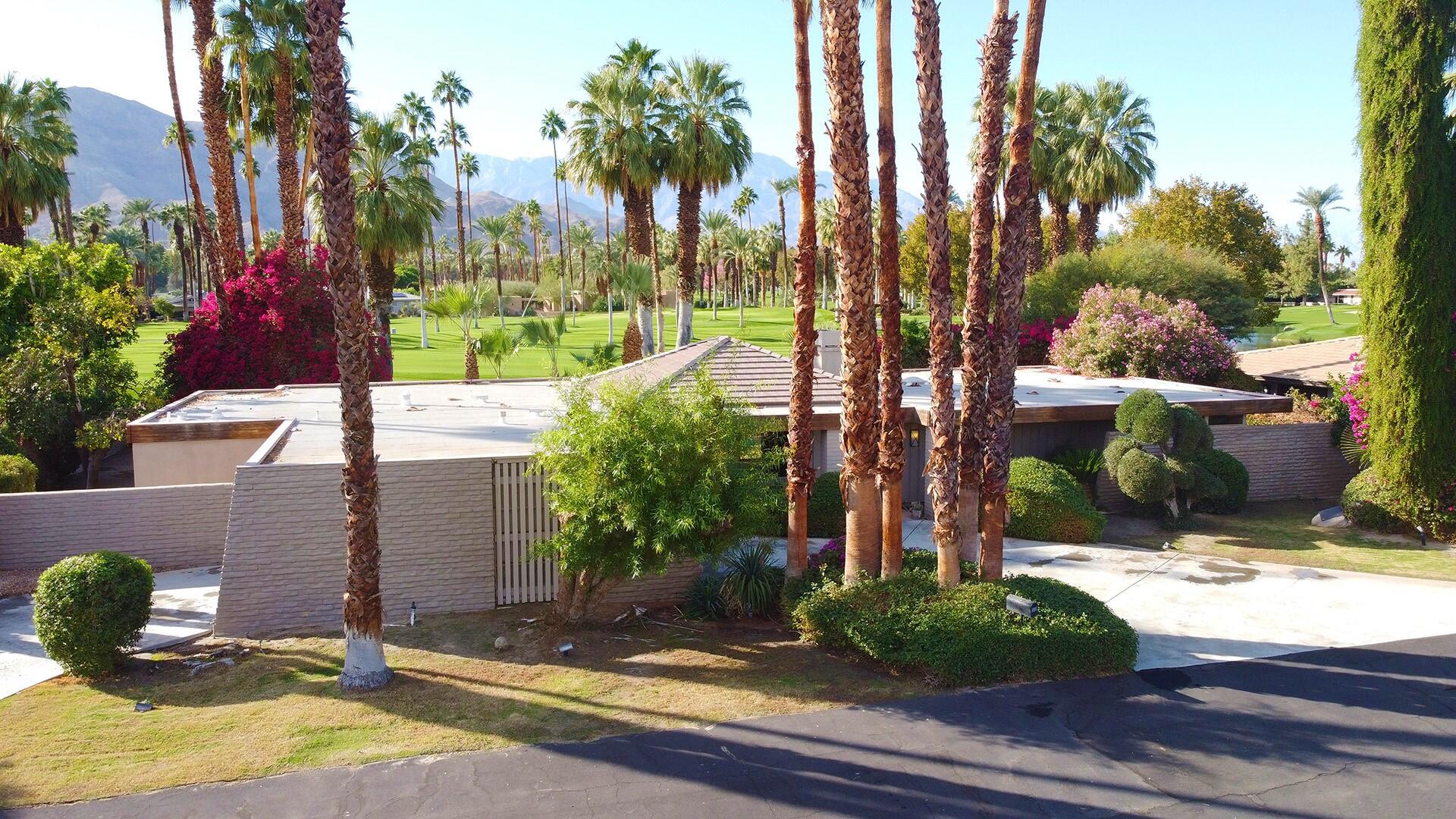 40281 Sand Dune Road Rancho Mirage, CA 92270 - Photo 5 of 41 a view of outdoor space and yard