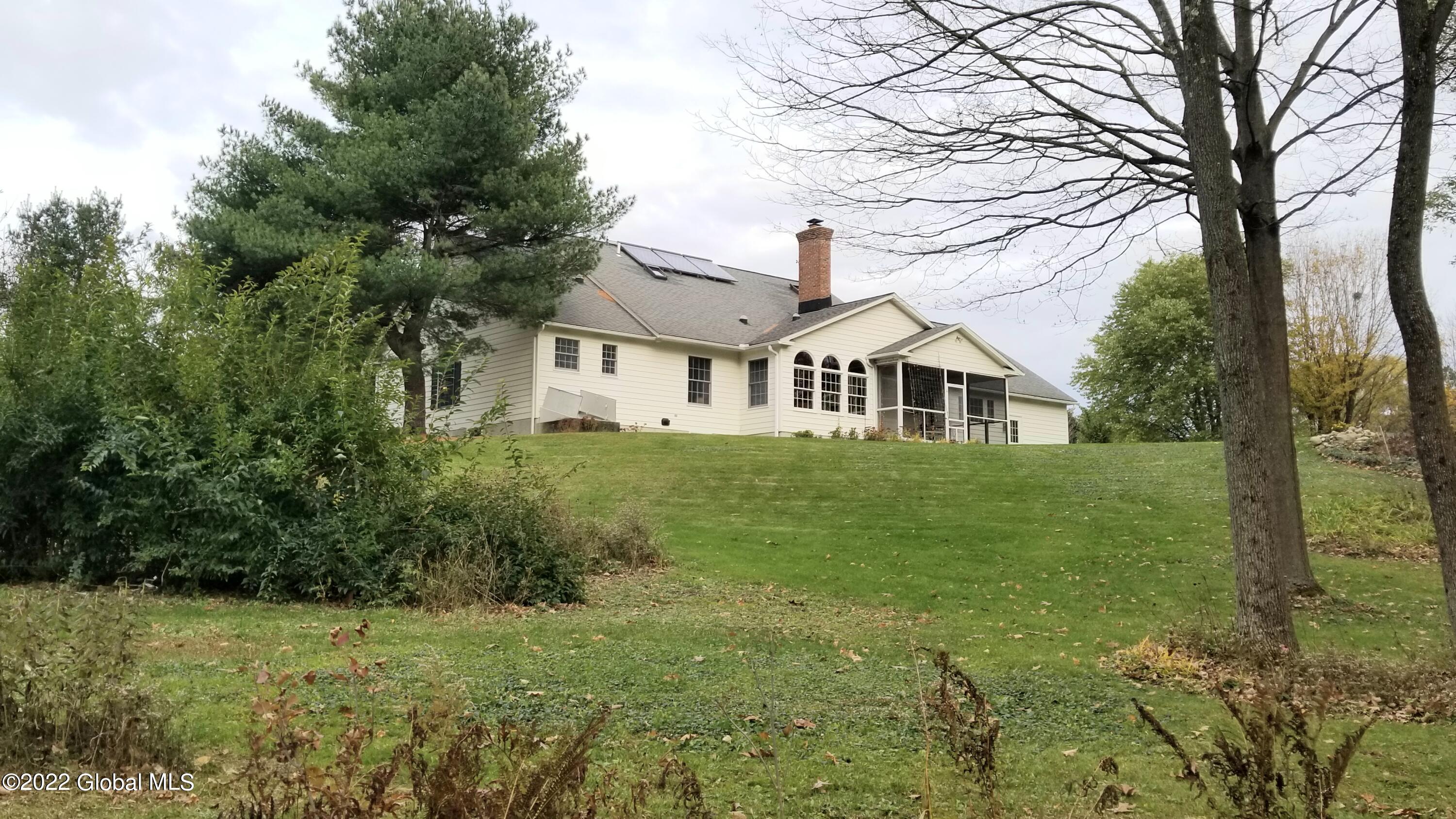 728 Riverview Road Rexford, NY 12148 - Photo 25 of 30 20220503_104218