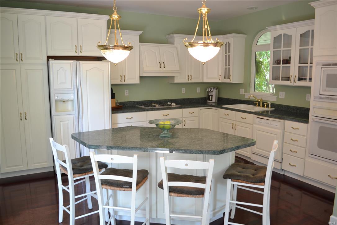 21385 Skelton Road Carlyle, IL 62231 - Photo 16 of 61