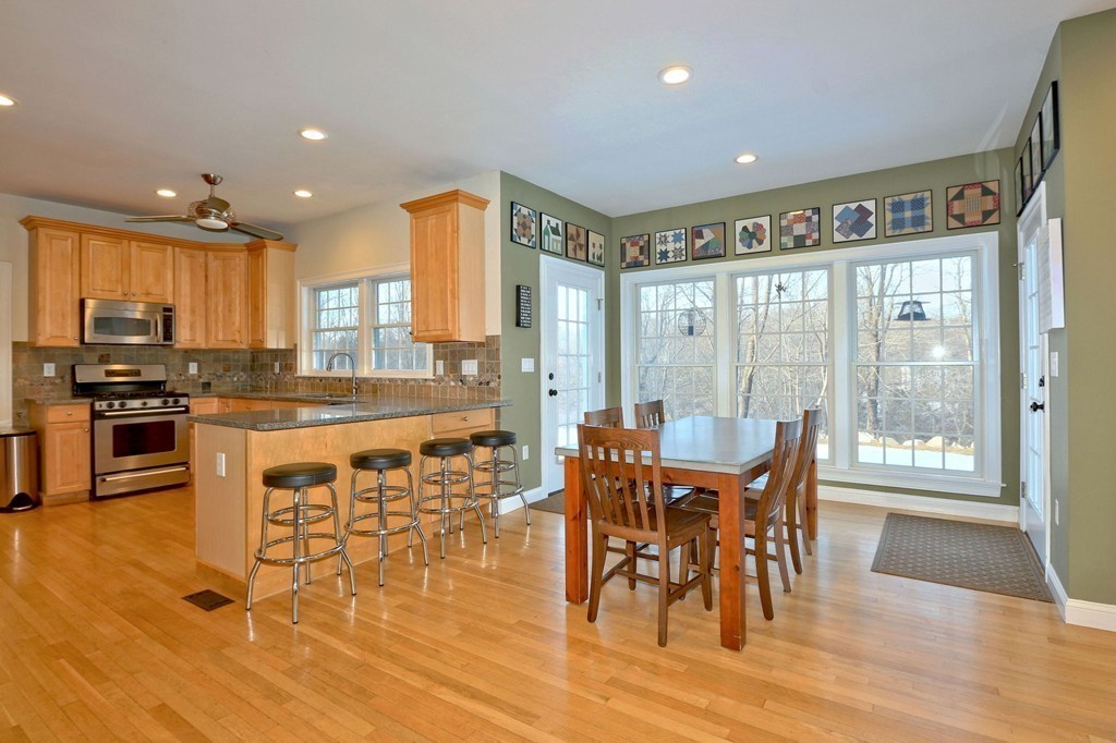 180 Boston Post Road Wayland, MA 01778 - Photo 12 of 30