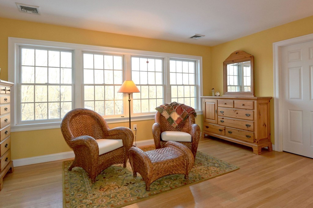 180 Boston Post Road Wayland, MA 01778 - Photo 22 of 30