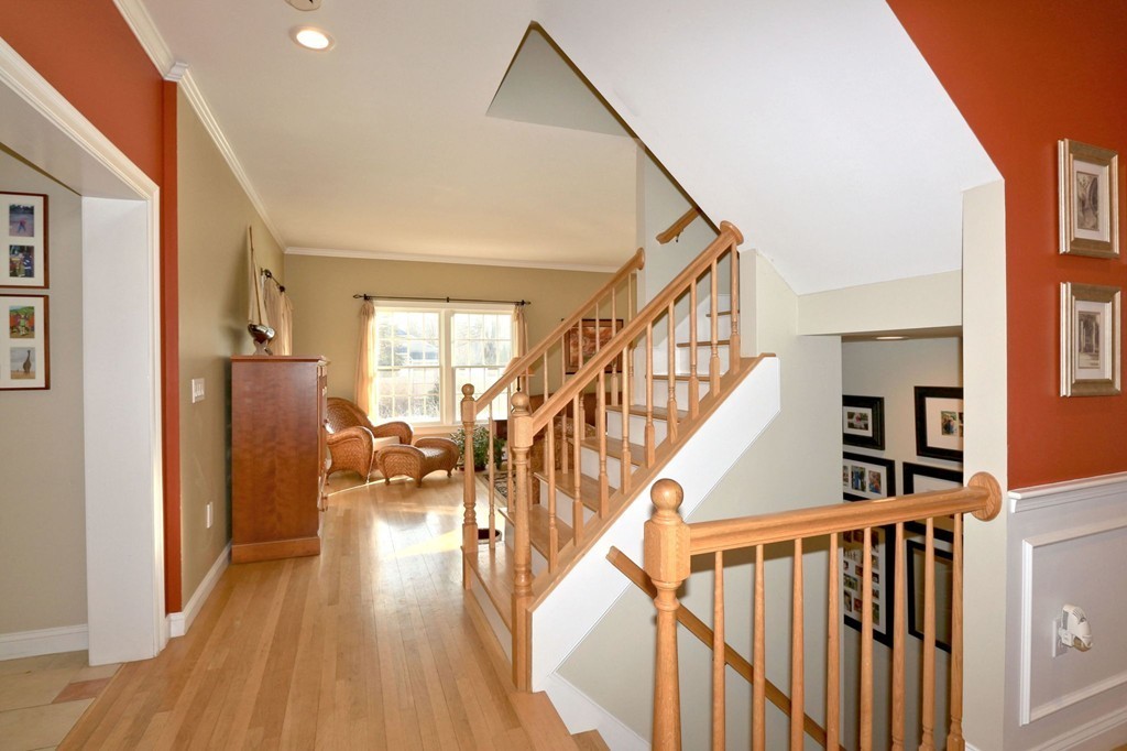 180 Boston Post Road Wayland, MA 01778 - Photo 8 of 30