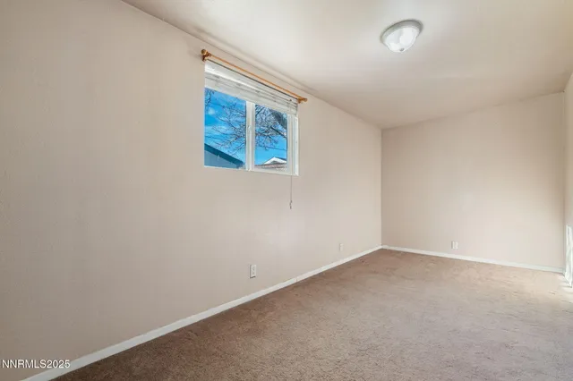 $310,000 | 103 South Oregon Street, Yerington, NV 89447