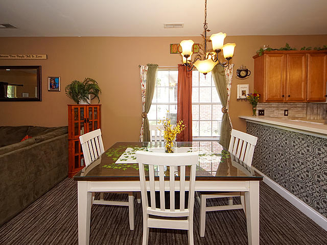 110 Walden Ridge Way Summerville, SC 29485 - Photo 8 of 32 08
