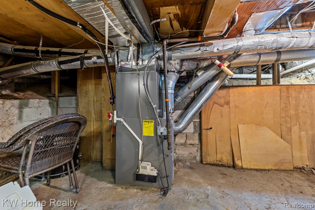 4215 Newton Road Walled Lake, MI 48390 - Photo 29 of 29 Gallery Image 29