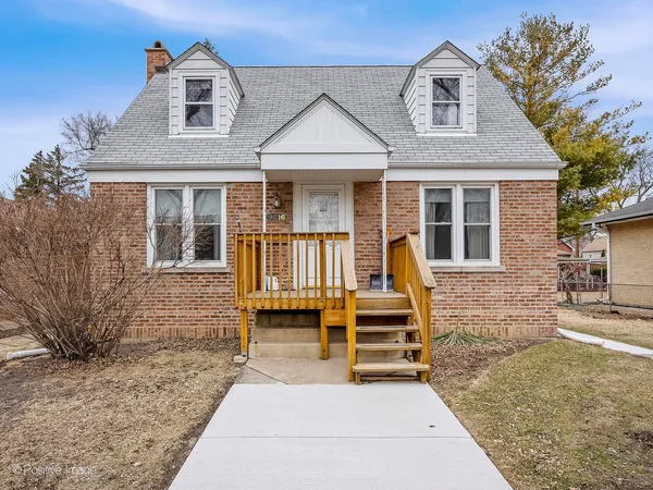 $334,900 | 9516 Jackson Avenue, Brookfield, IL 60513