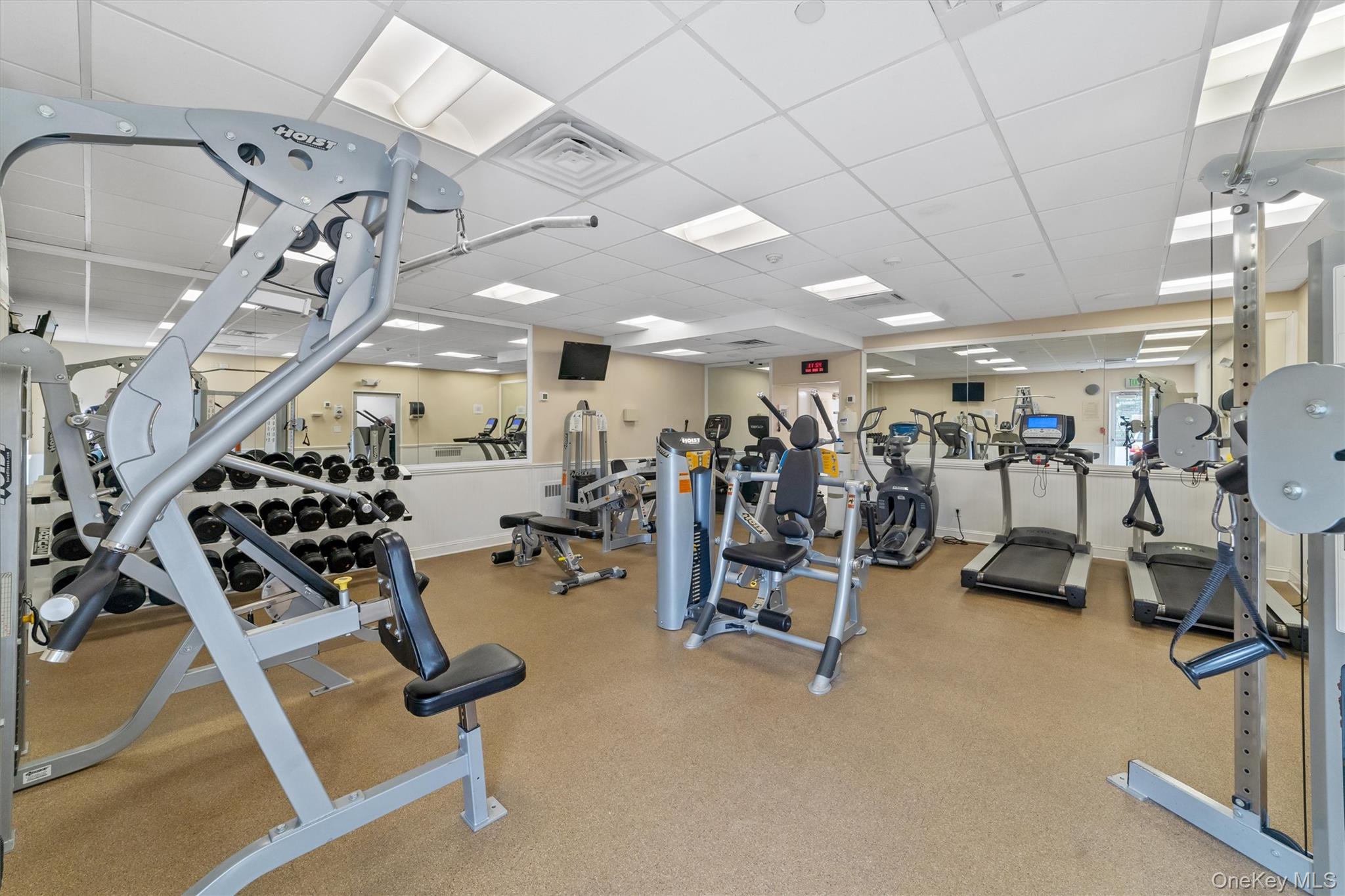 703 Pelham Road New Rochelle, NY 10805 - Photo 12 of 17 Gallery Image 12