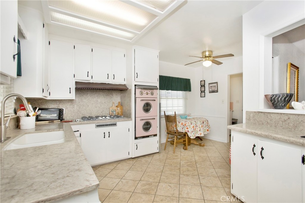 2611 Gregory Lane La Habra, CA 90631 - Photo 11 of 27