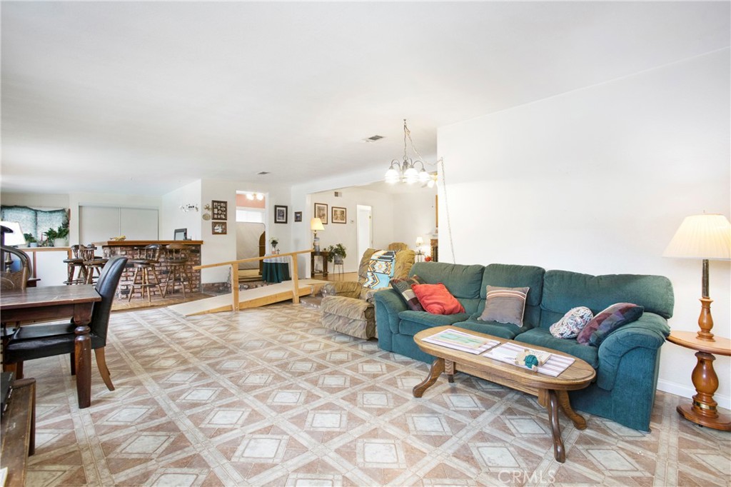 2611 Gregory Lane La Habra, CA 90631 - Photo 7 of 27