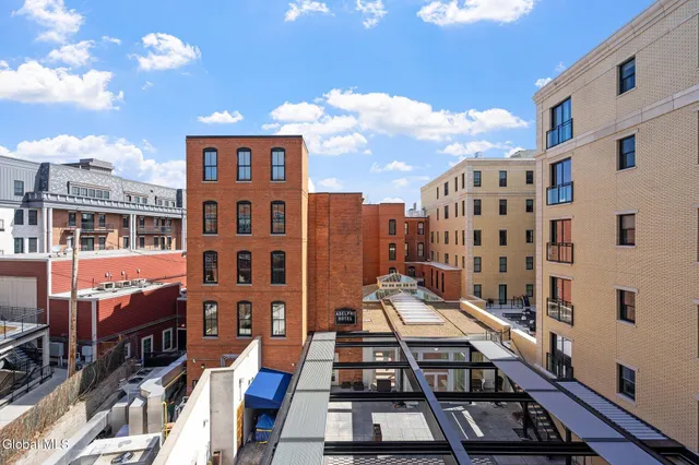 $6,500 | 19 Washington Street, Unit 451, Saratoga Springs, NY 12866