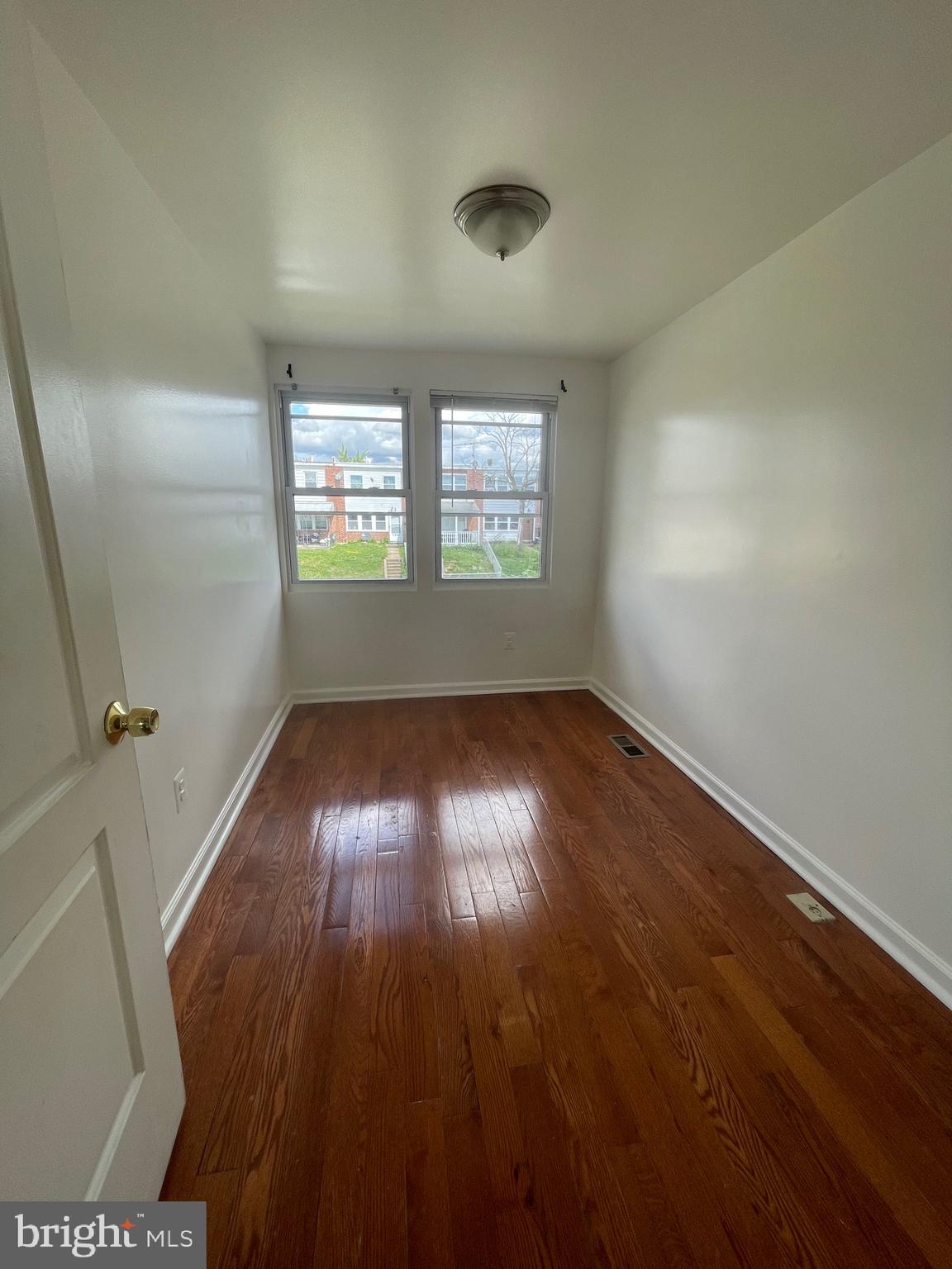 7939 Wynbrook Road Baltimore, MD 21224 - Photo 6 of 12