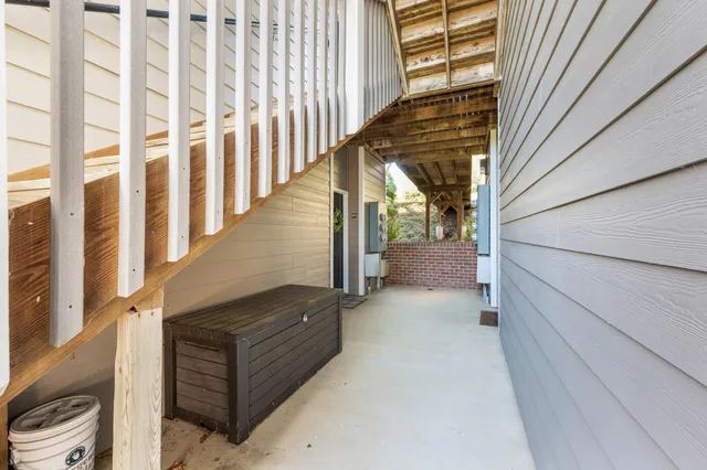 $539,900 | 305 South Pointe Shore Drive, Unit 202, Moneta, VA 24121