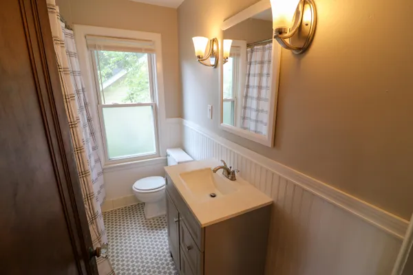 $550,000 | 907 East 5th Street, Royal Oak, MI 48067