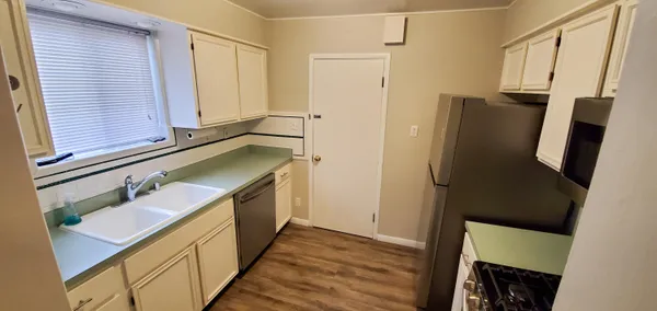 $550,000 | 907 East 5th Street, Royal Oak, MI 48067