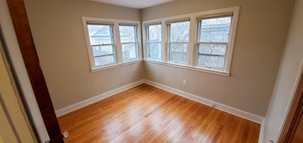 $550,000 | 907 East 5th Street, Royal Oak, MI 48067