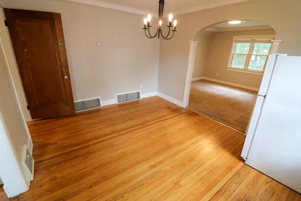 $550,000 | 907 East 5th Street, Royal Oak, MI 48067