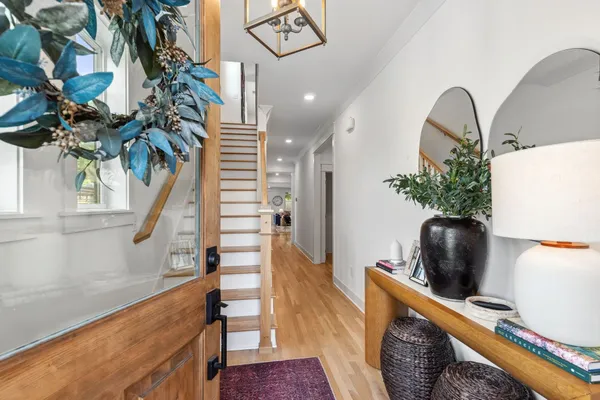 a view of entryway with a potted plant