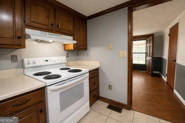 $199,900 | 240 Emery Price Road, Wrightsville, GA 31096