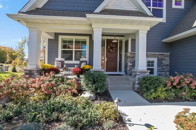 $1,499,000 | 4233 Halstead Bay Alcove, Minnetrista, MN 55331