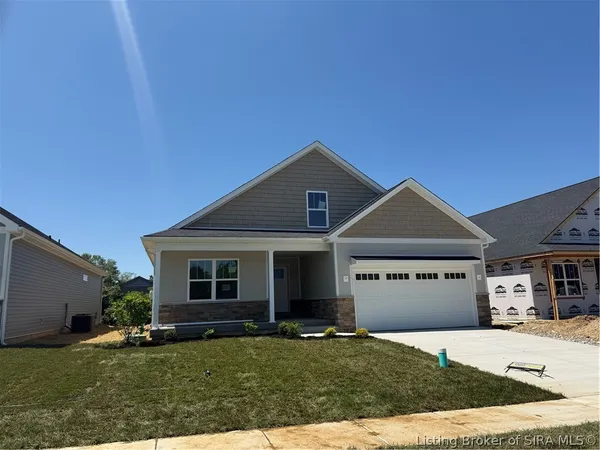$399,900 | 2765 Abby Wds Drive, Jeffersonville, IN 47130