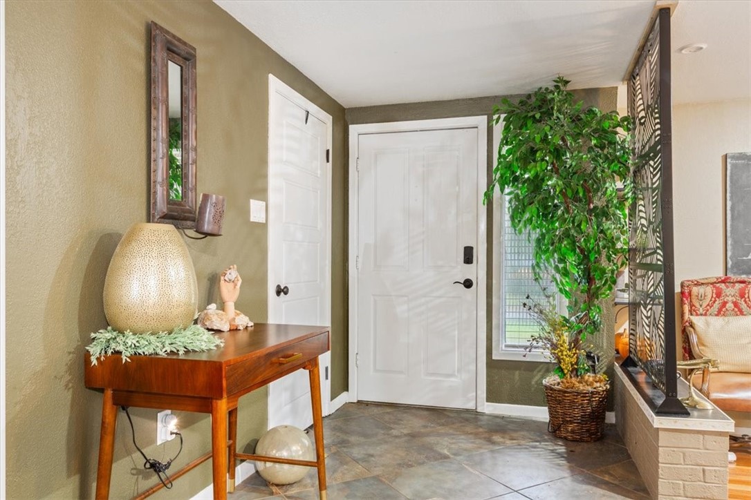 1301 Rambler Drive Waco, TX 76710 - Photo 6 of 31