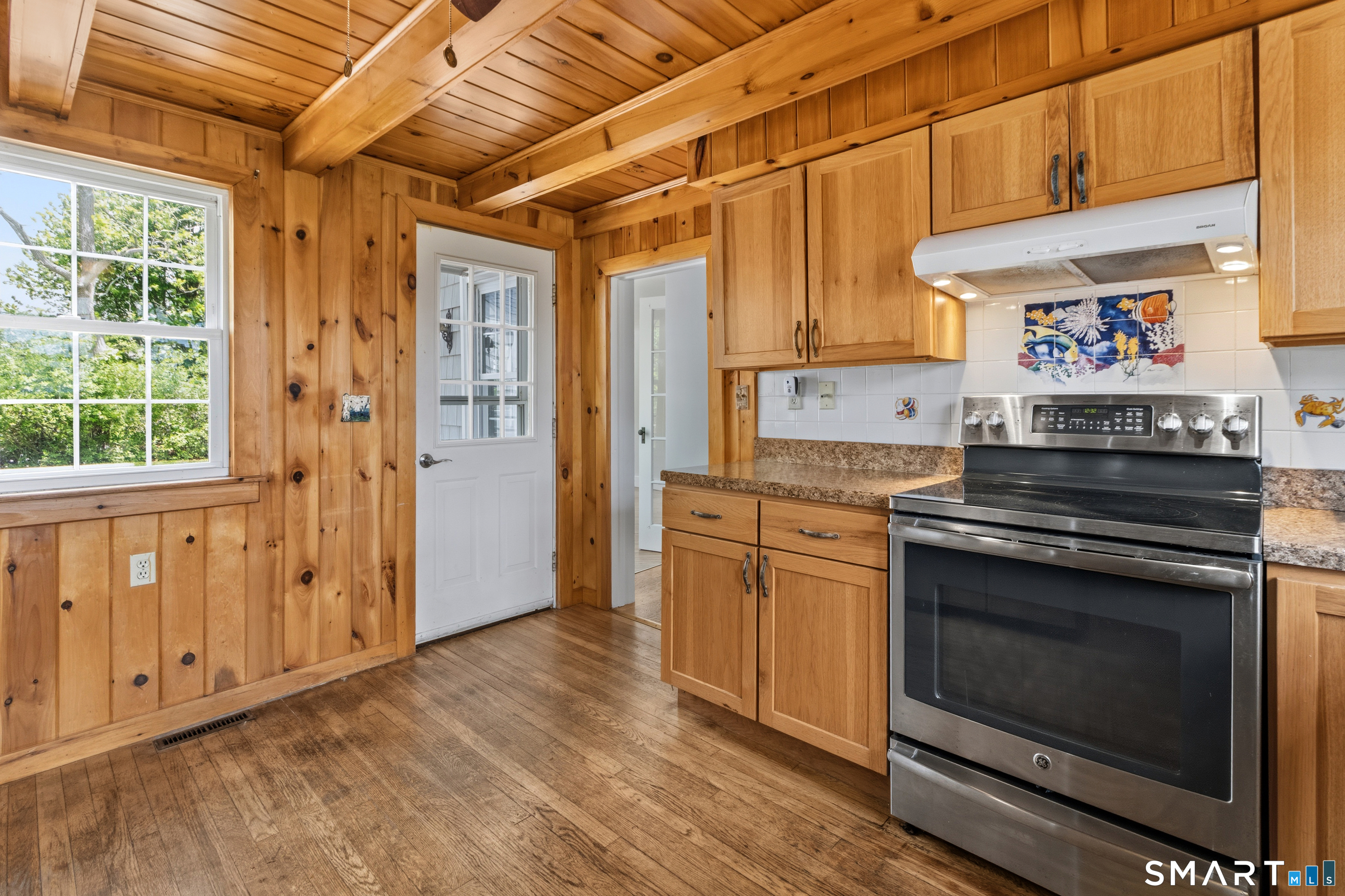 29 Old Post Road Old Saybrook, CT 06475 - Photo 23 of 39