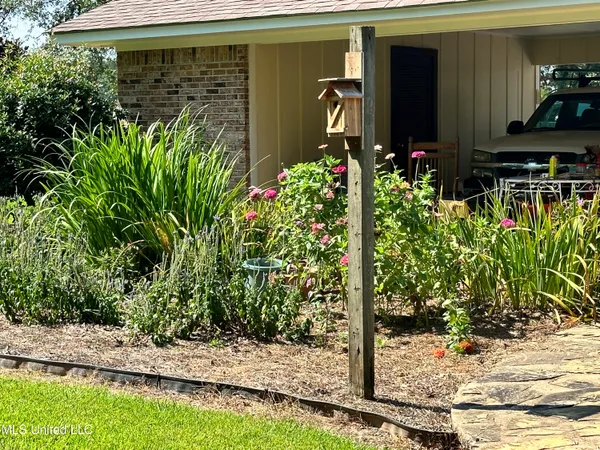 $520,000 | 708 Ratliff Ferry Road, Canton, MS 39046