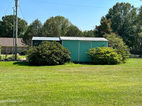 $520,000 | 708 Ratliff Ferry Road, Canton, MS 39046