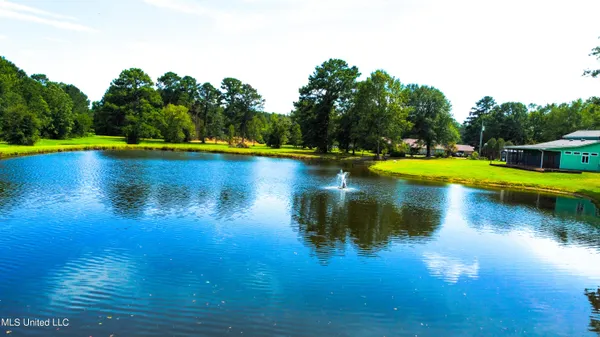 $520,000 | 708 Ratliff Ferry Road, Canton, MS 39046